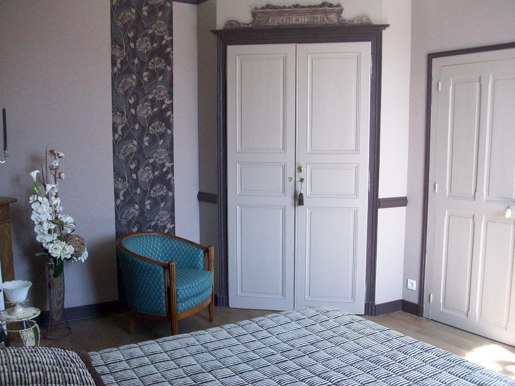 Loire, Châteaux, et Vignes Onzain Chambre photo